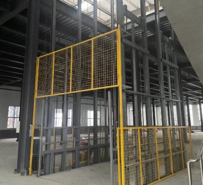 丹东请详细介绍一下货梯安装在室外的维护方法